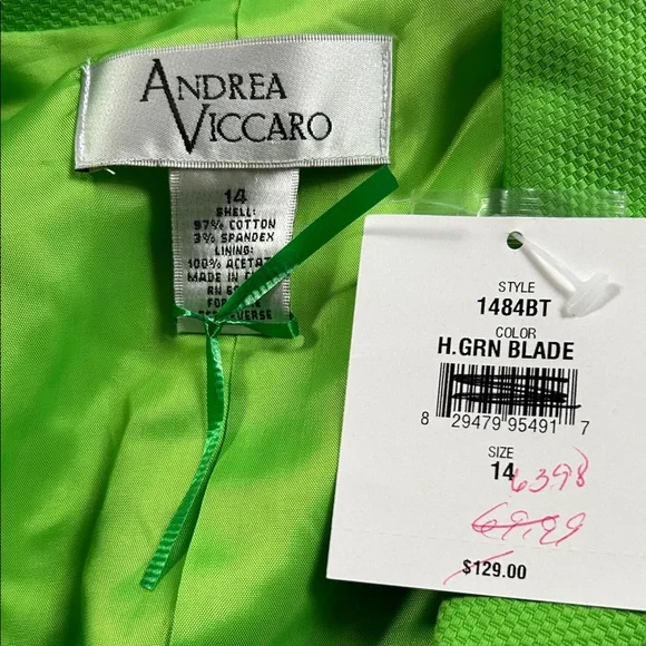 Andrea Viccaro Women's Green Blazer - Picture 2 of 4
